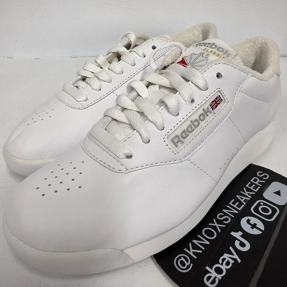 Reebok Princess Classic White Leather Sneakers Womens Size 6 2-1475